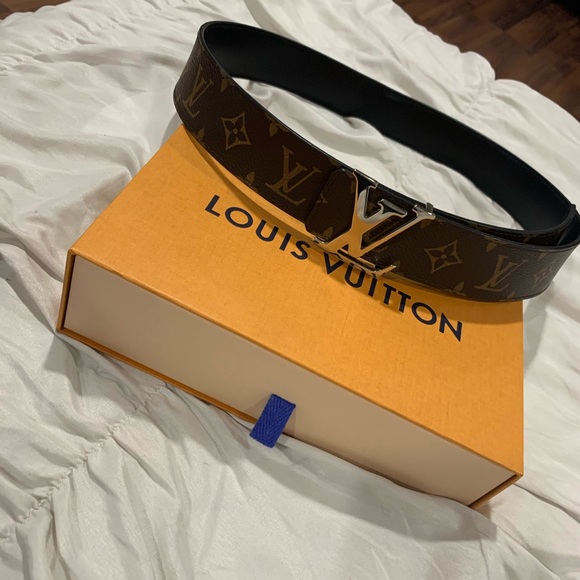Men’s Louis Vuitton reversible belt - Picture 2 of 3